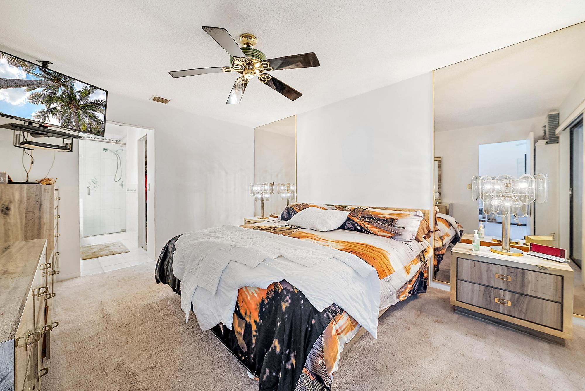7633 Tahiti Lane 204 | Lake Worth, Florida