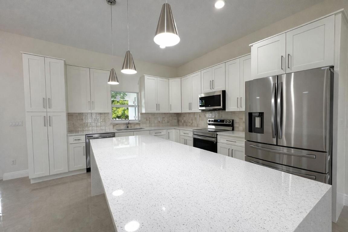 655 SW Seagull Terrace, Port St. Lucie