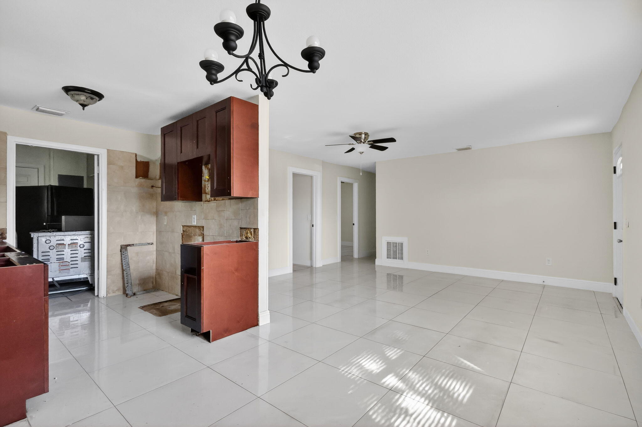 926 S 13th Avenue S | Lake Worth Beach, Florida