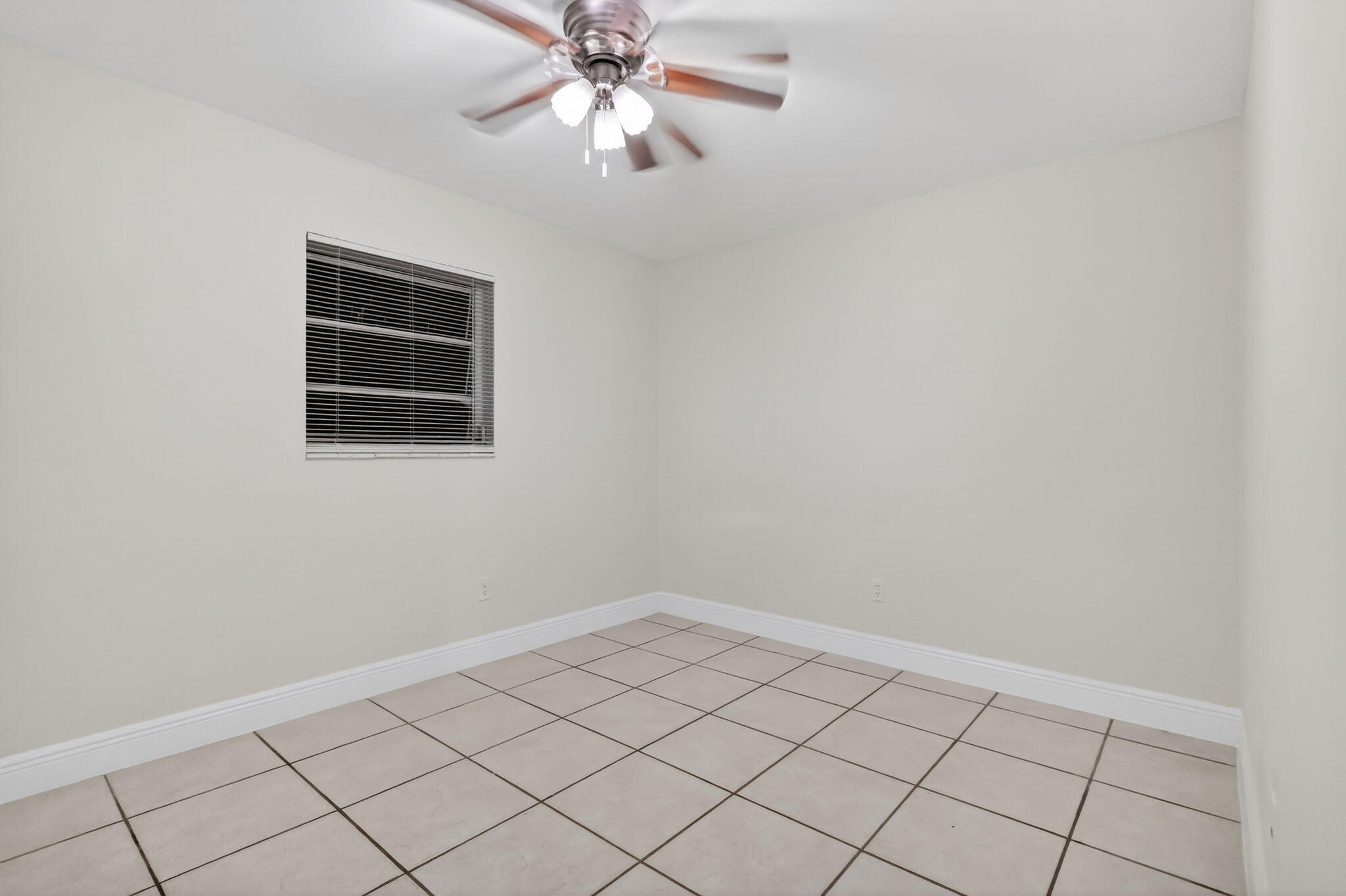 926 S 13th Avenue S | Lake Worth Beach, Florida