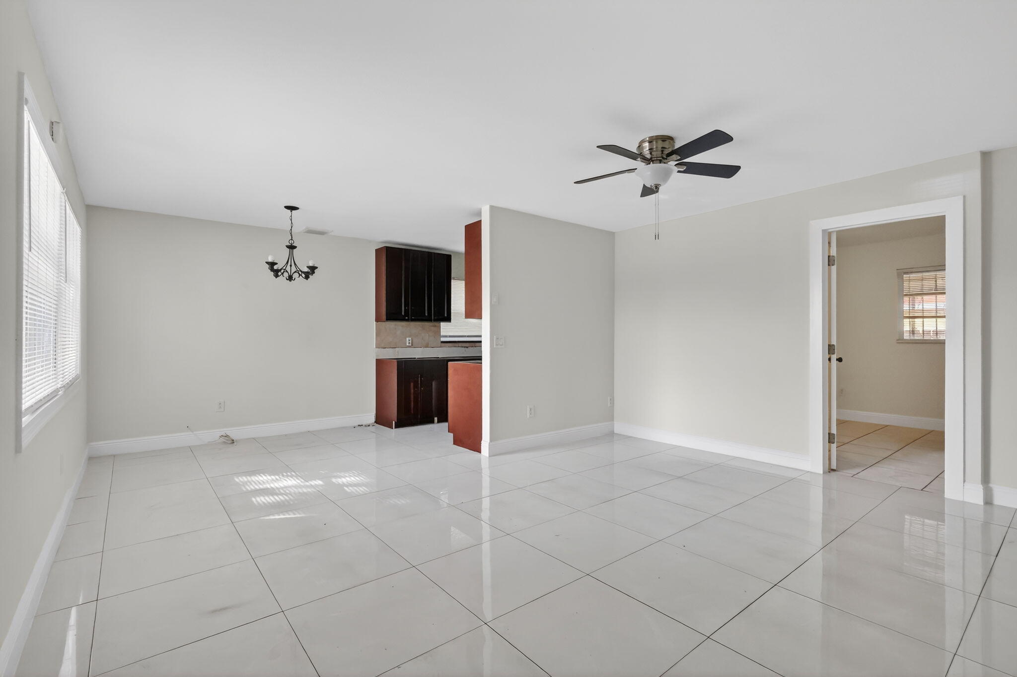 926 S 13th Avenue S | Lake Worth Beach, Florida