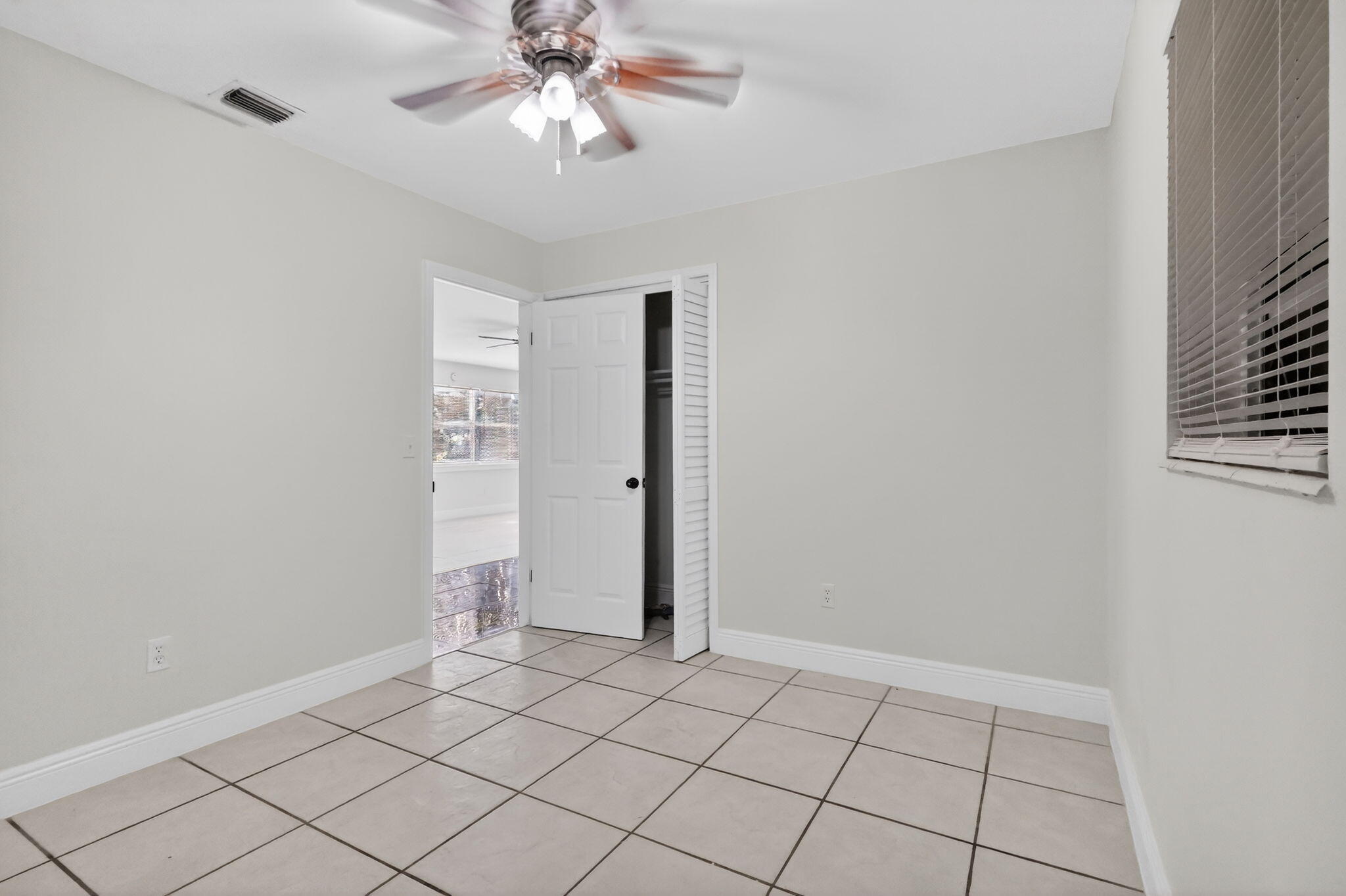 926 S 13th Avenue S | Lake Worth Beach, Florida