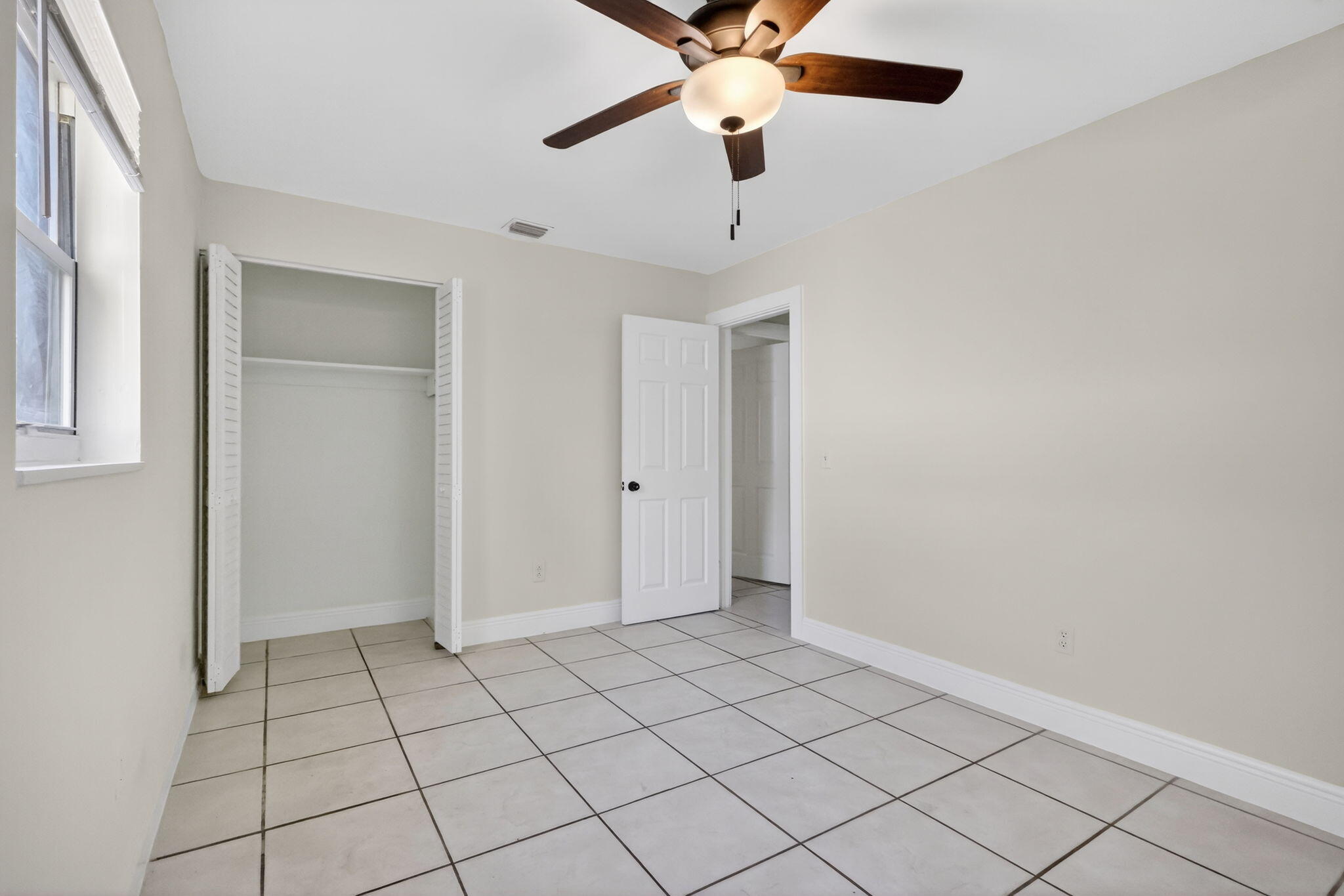 926 S 13th Avenue S | Lake Worth Beach, Florida