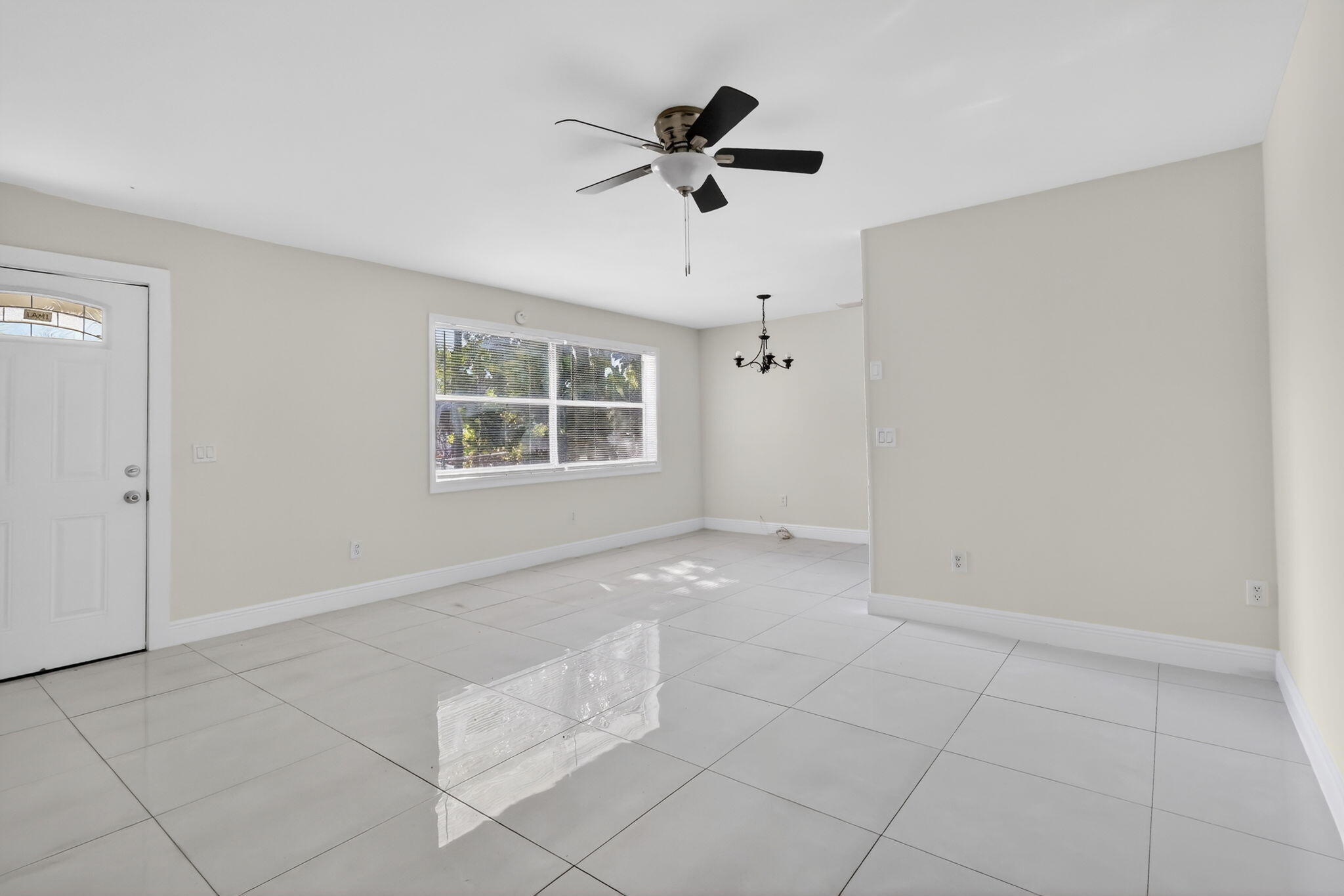 926 S 13th Avenue S | Lake Worth Beach, Florida