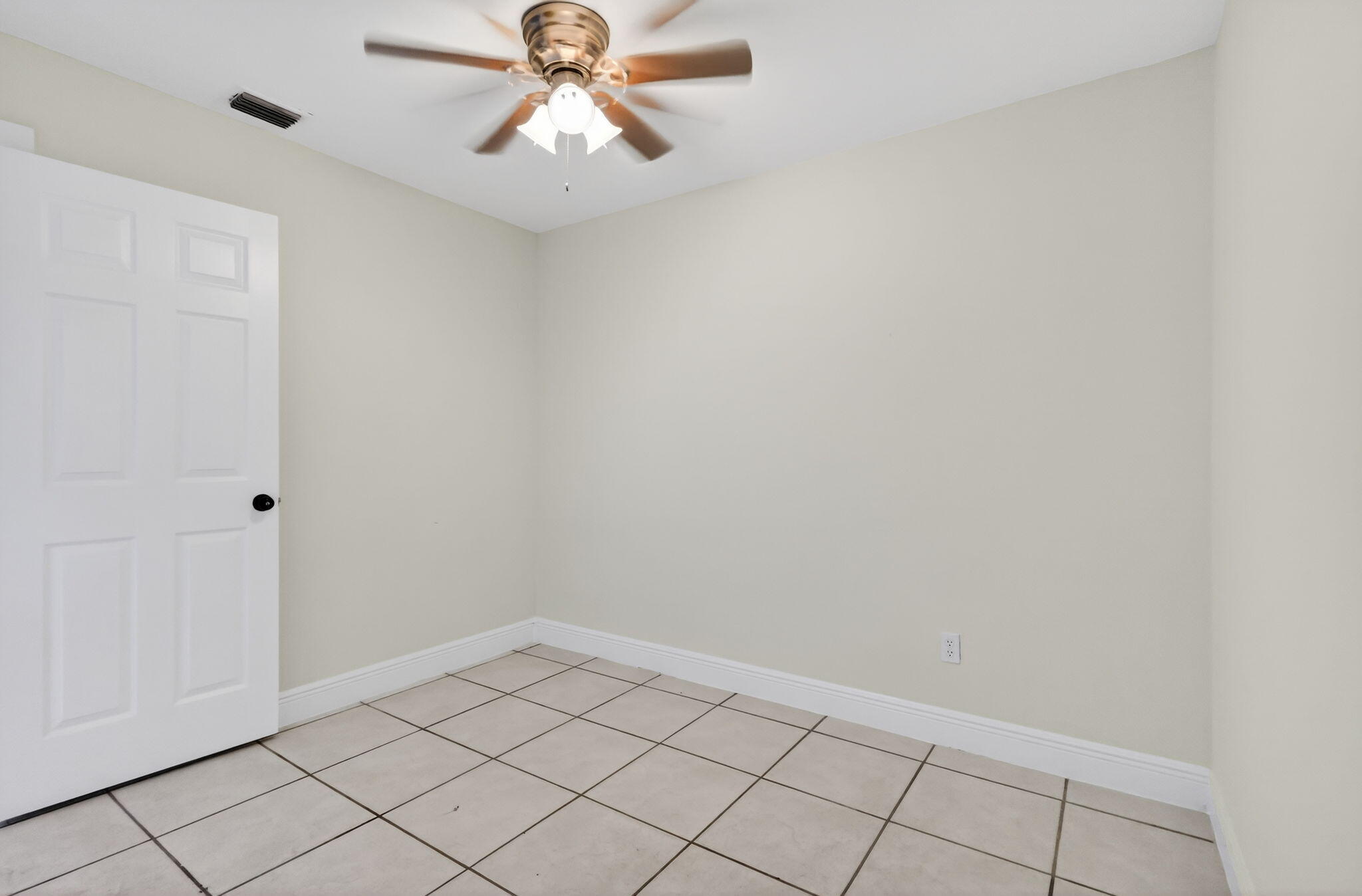926 S 13th Avenue S | Lake Worth Beach, Florida