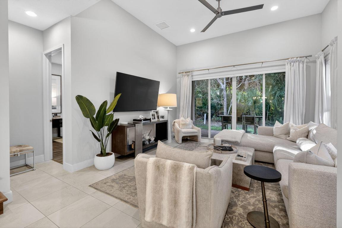 11457 Pointe Midtown Drive