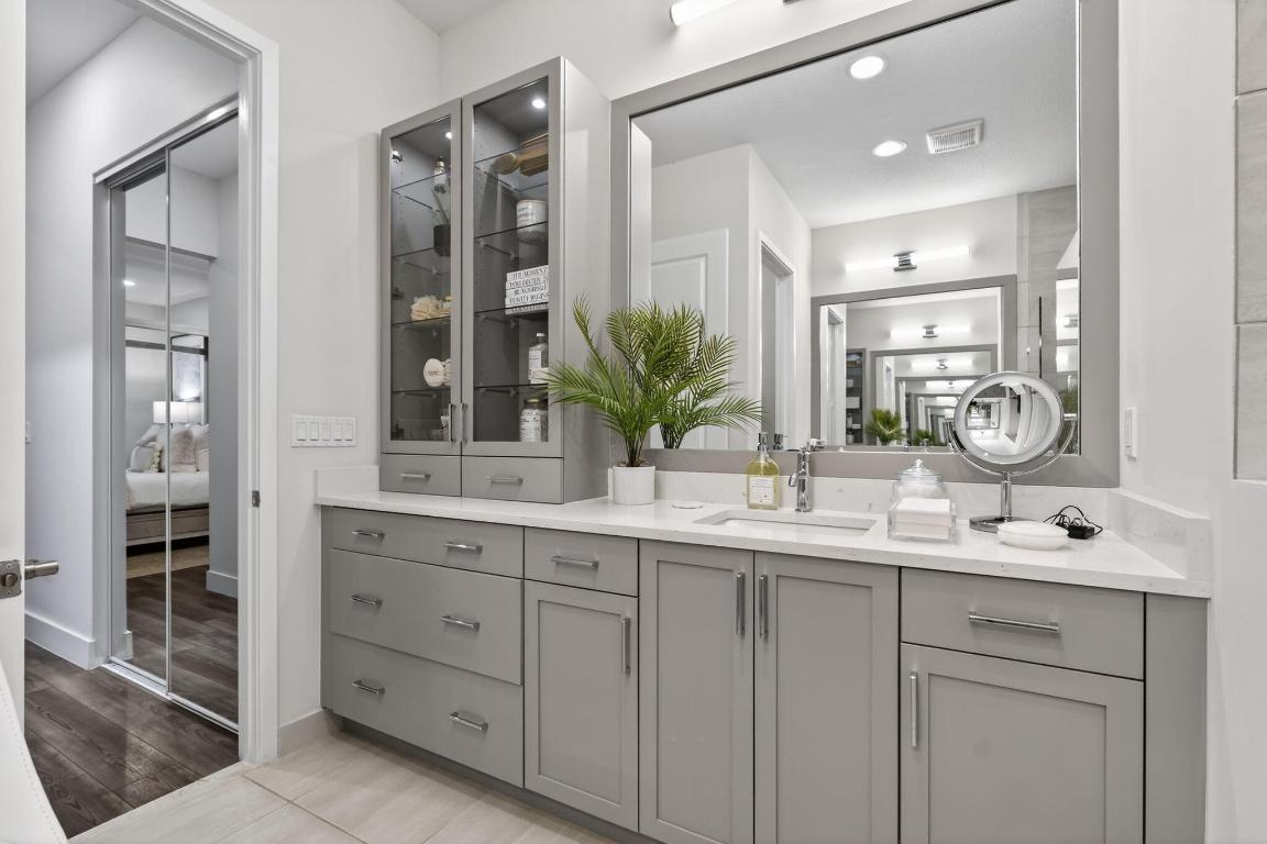 11457 Pointe Midtown Drive