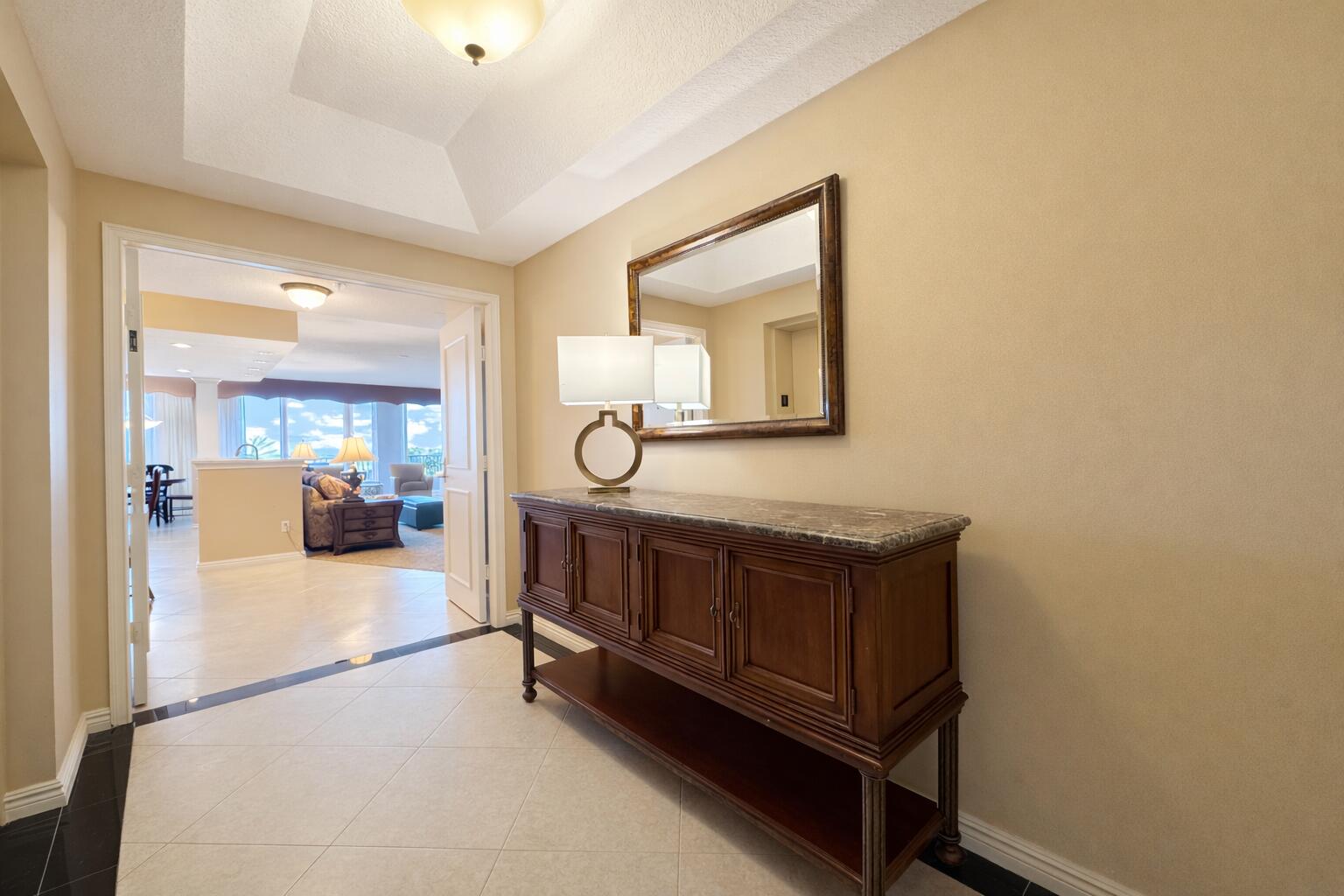 700 Ocean Royale 302