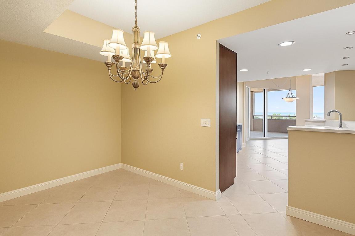 700 Ocean Royale 302