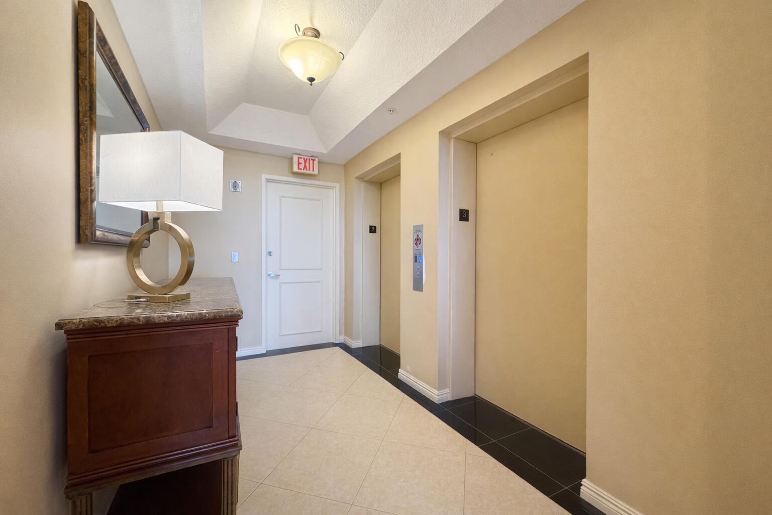 700 Ocean Royale 302