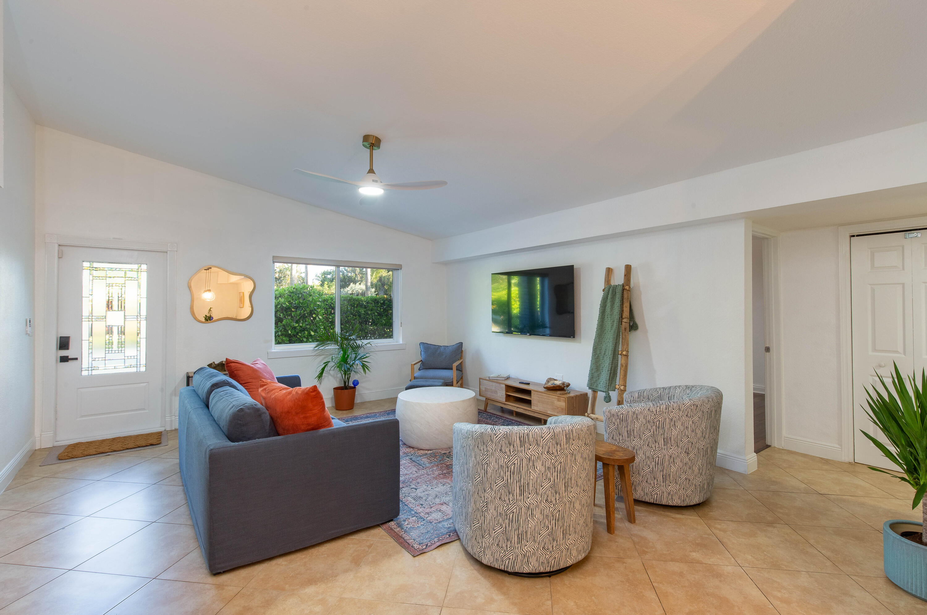 327 Dartmouth Drive