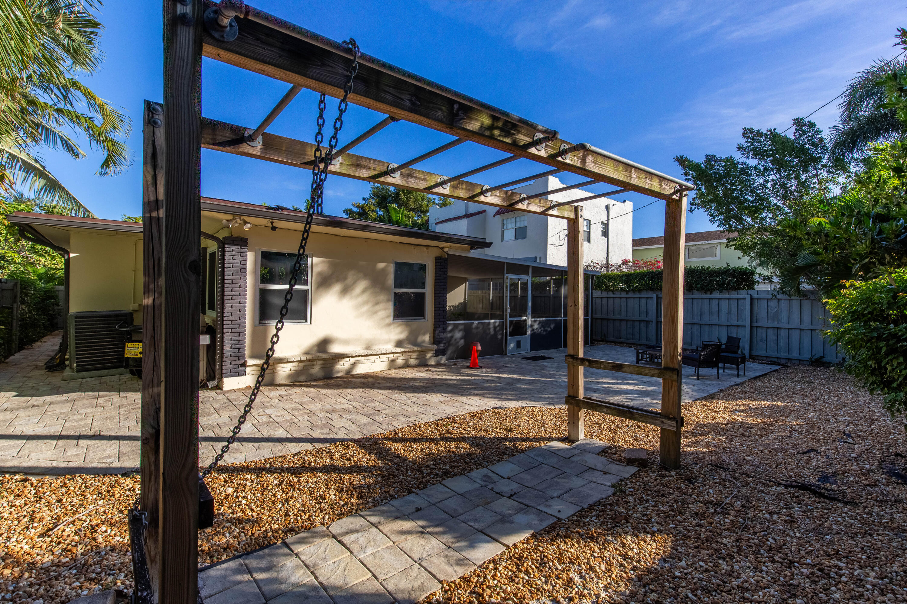 327 Dartmouth Drive