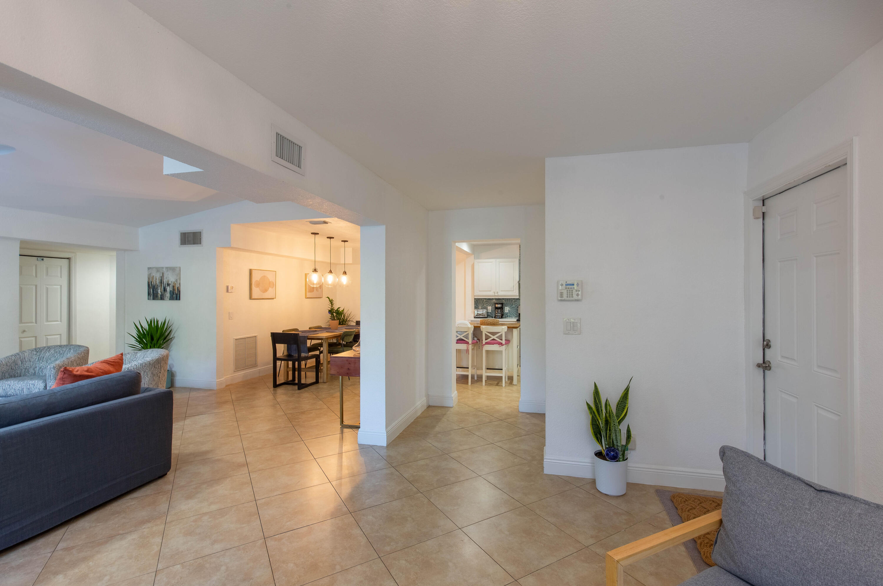 327 Dartmouth Drive