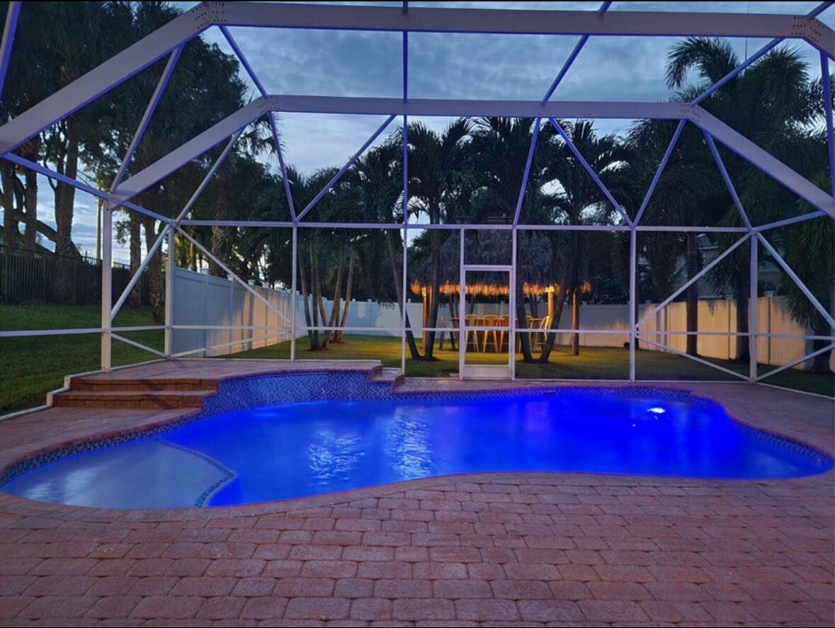 1261 Gembrook Court | West Palm Beach, Florida