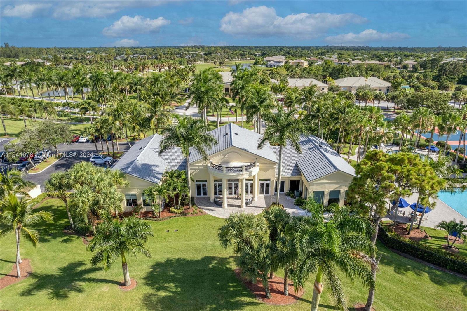 1261 Gembrook Court | West Palm Beach, Florida