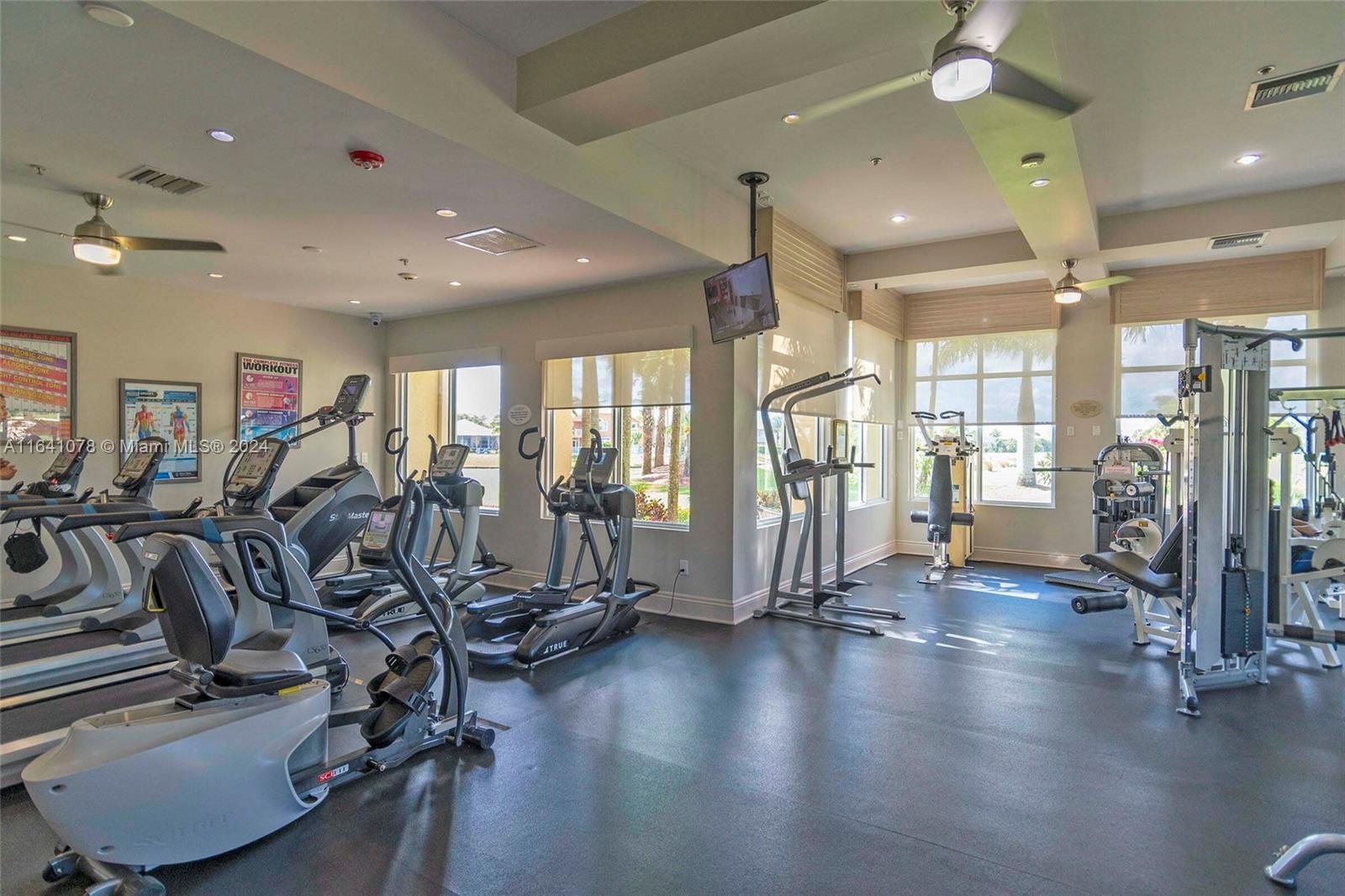 1261 Gembrook Court | West Palm Beach, Florida