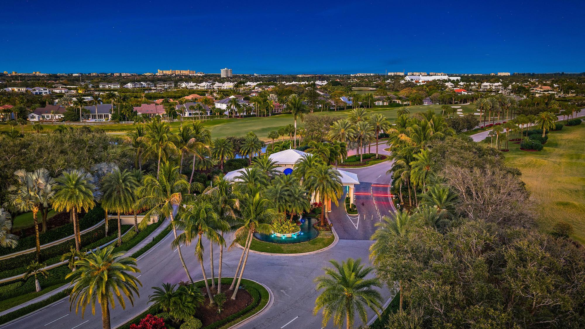 217 Commodore Drive, Jupiter, Florida