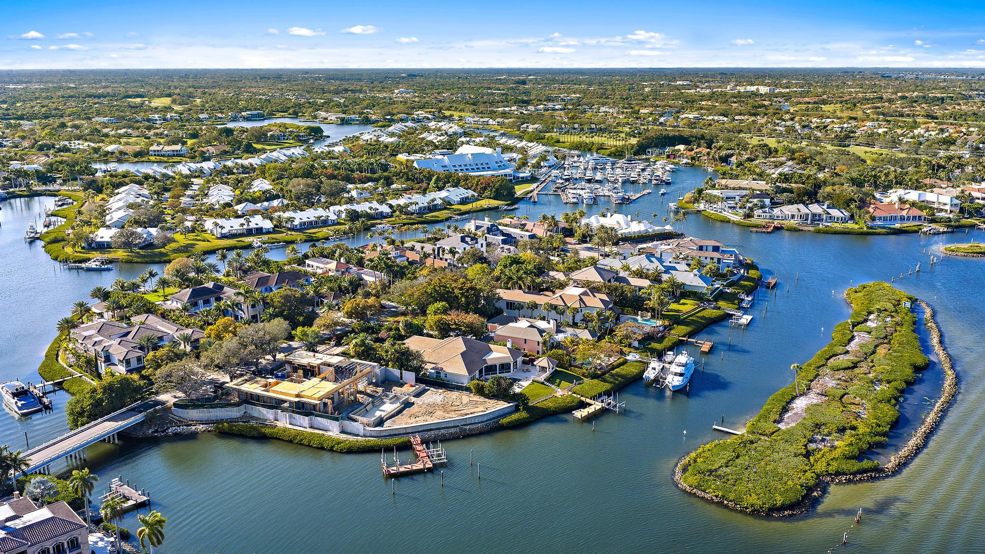 217 Commodore Drive, Jupiter, Florida