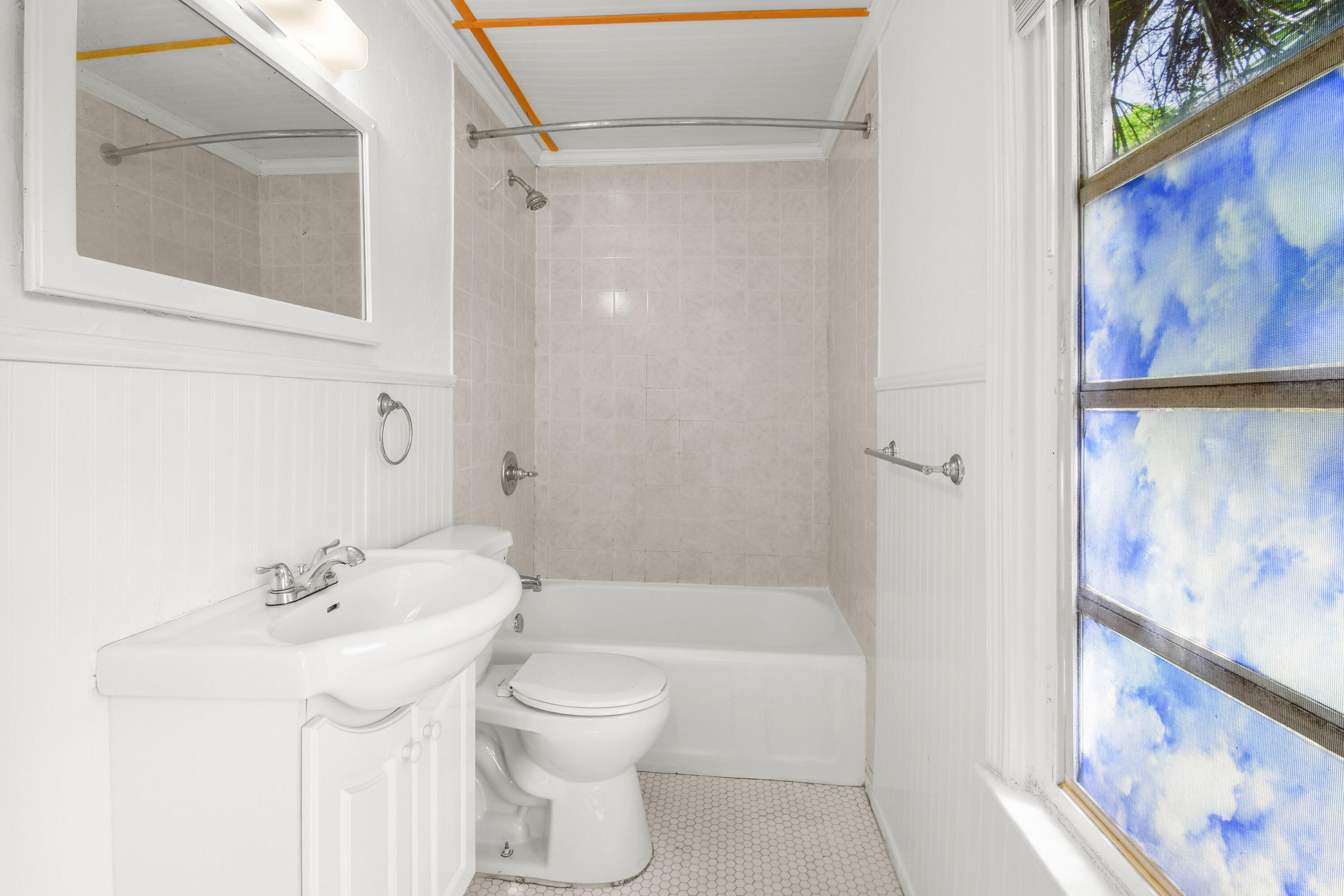 310 Columbia Drive 2