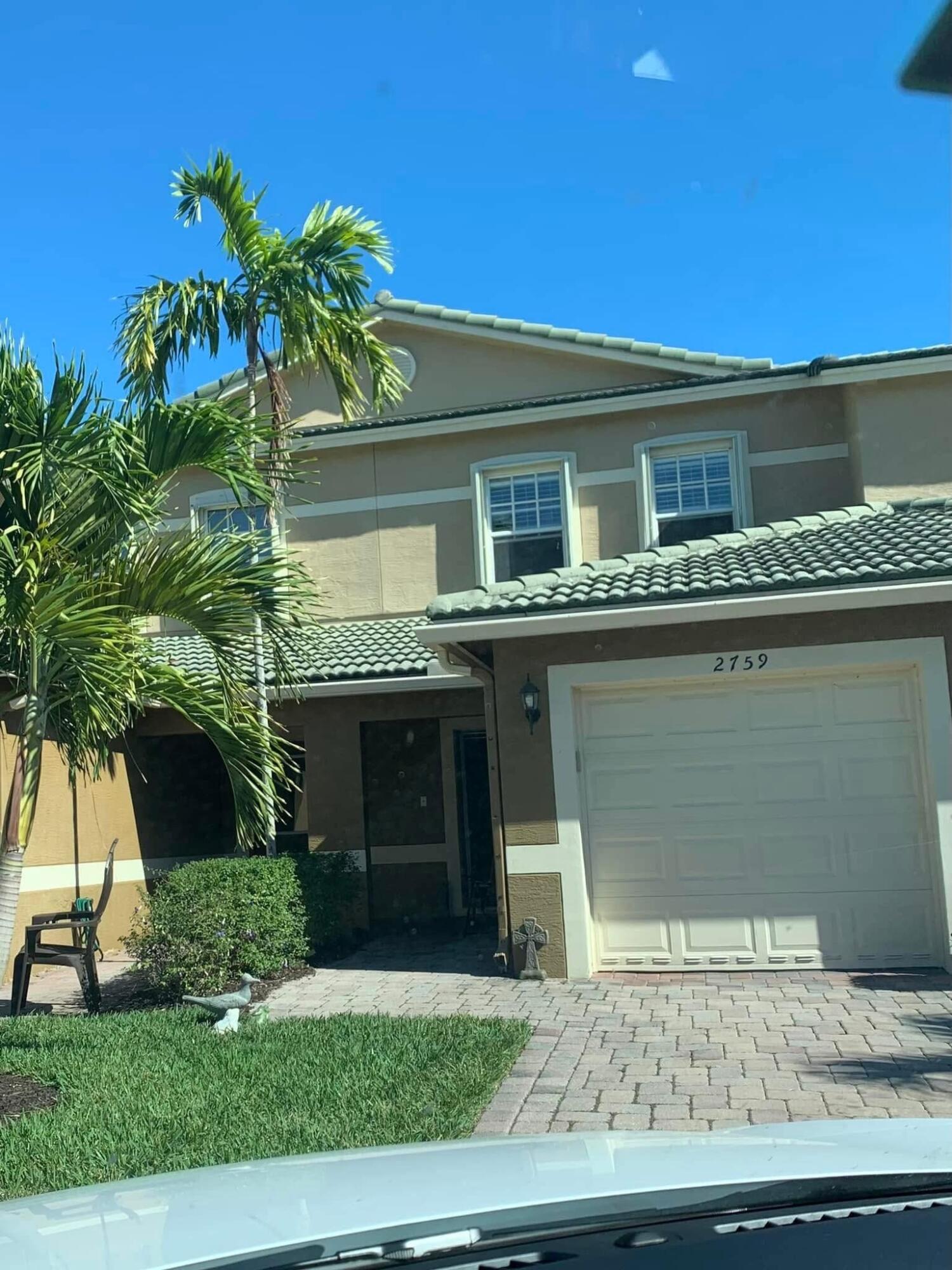 2759 SE Birmingham Drive