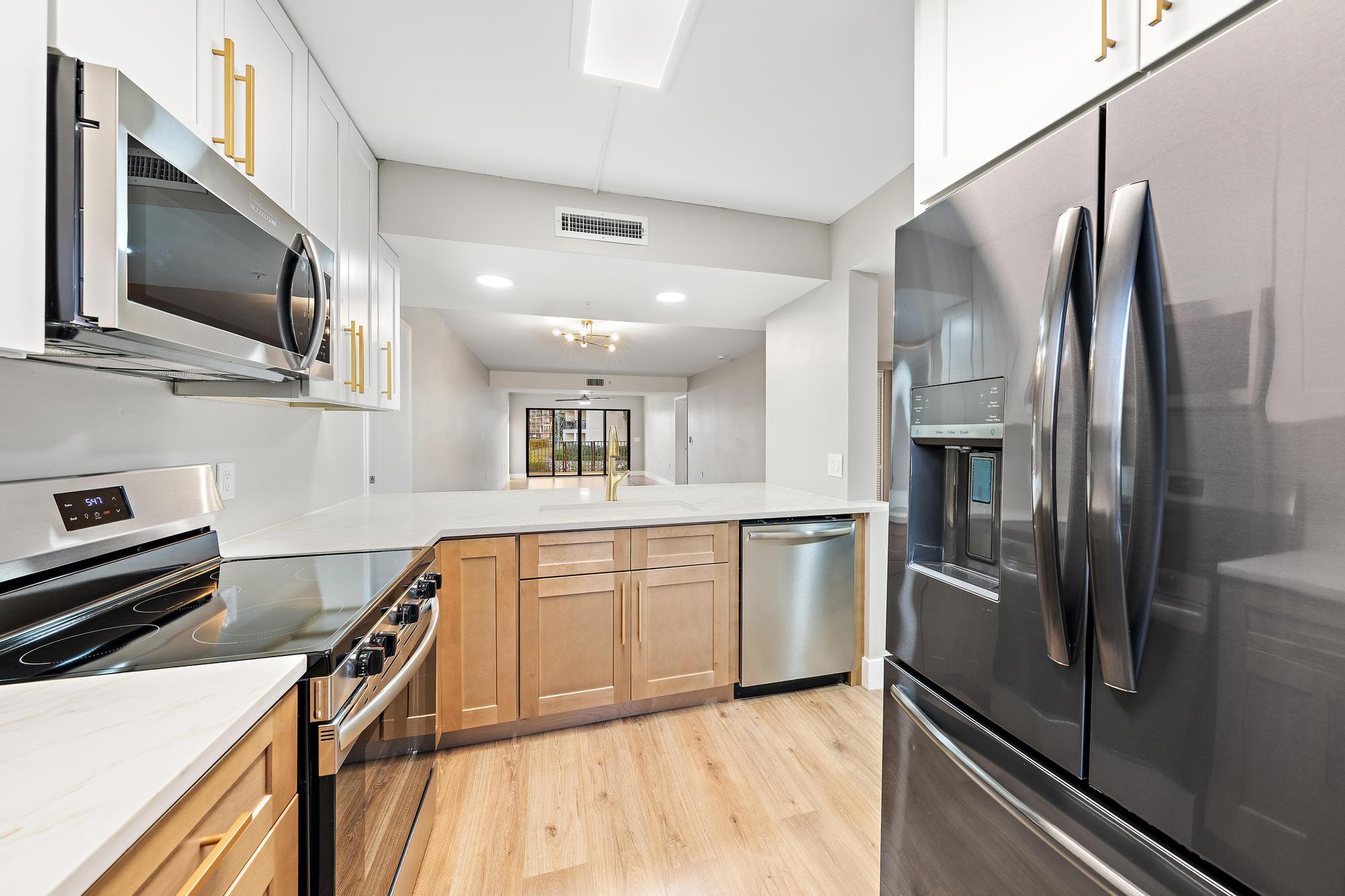 1601 Marina Isle Way 106 | Jupiter, Florida 