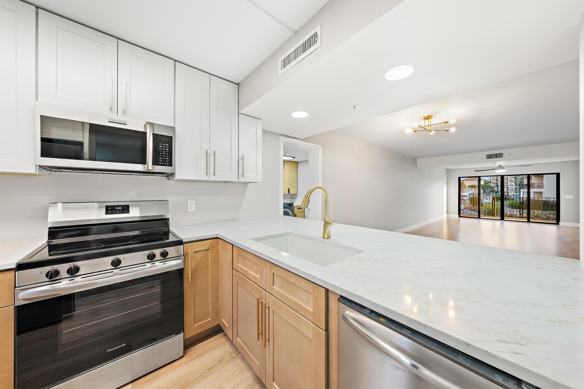 1601 Marina Isle Way 106 | Jupiter, Florida 