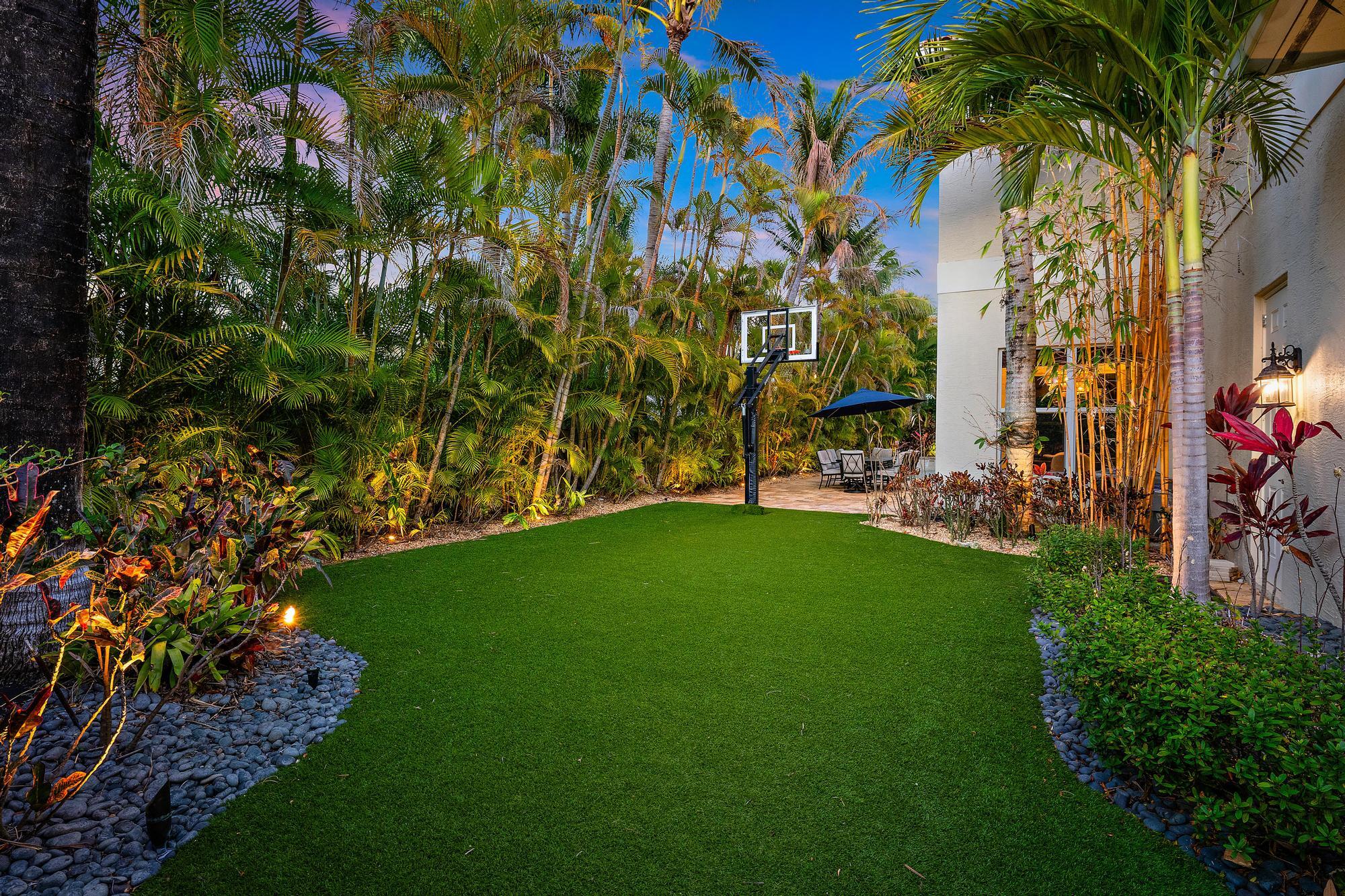 107 Nativa Circle