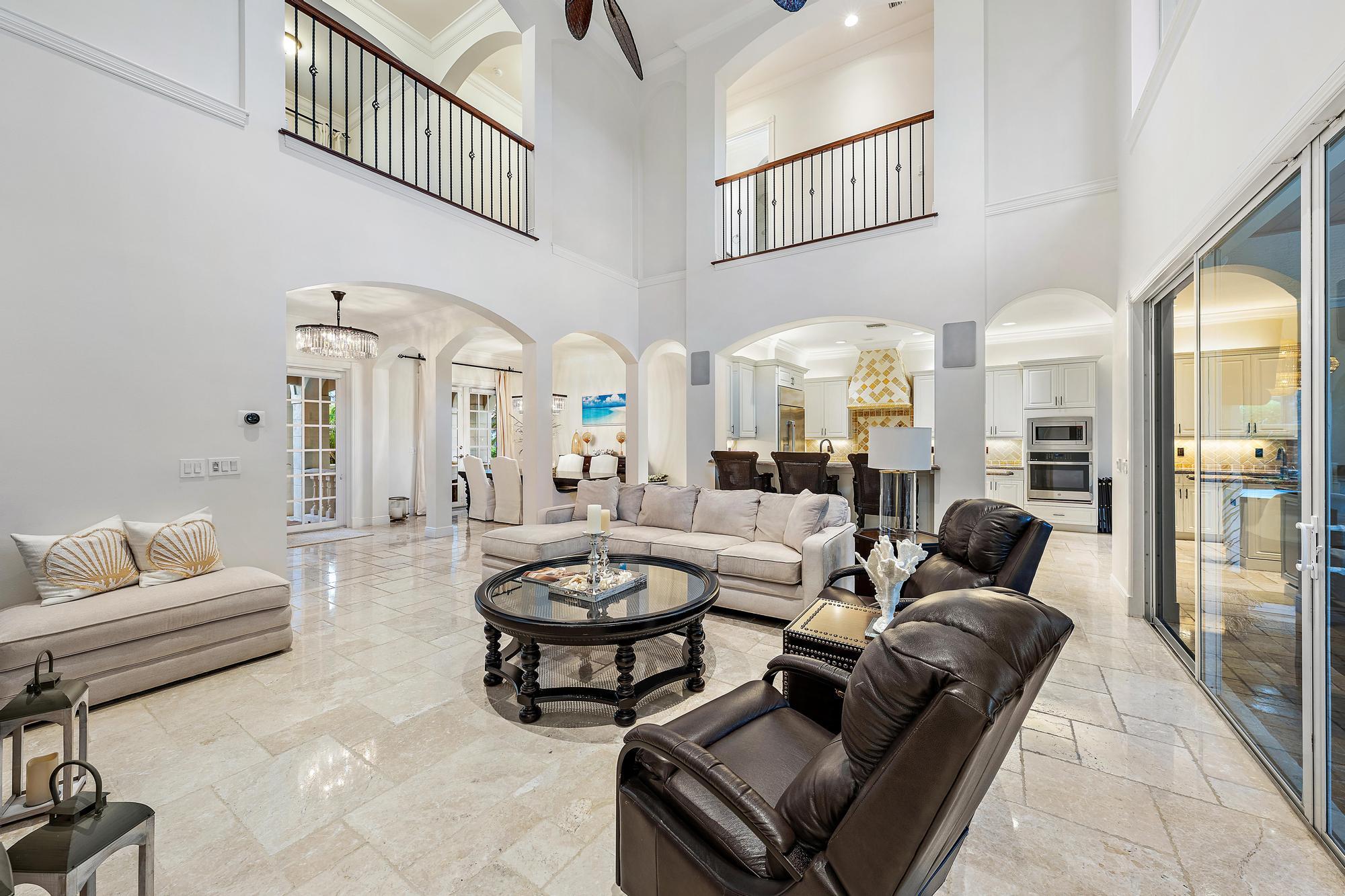 107 Nativa Circle