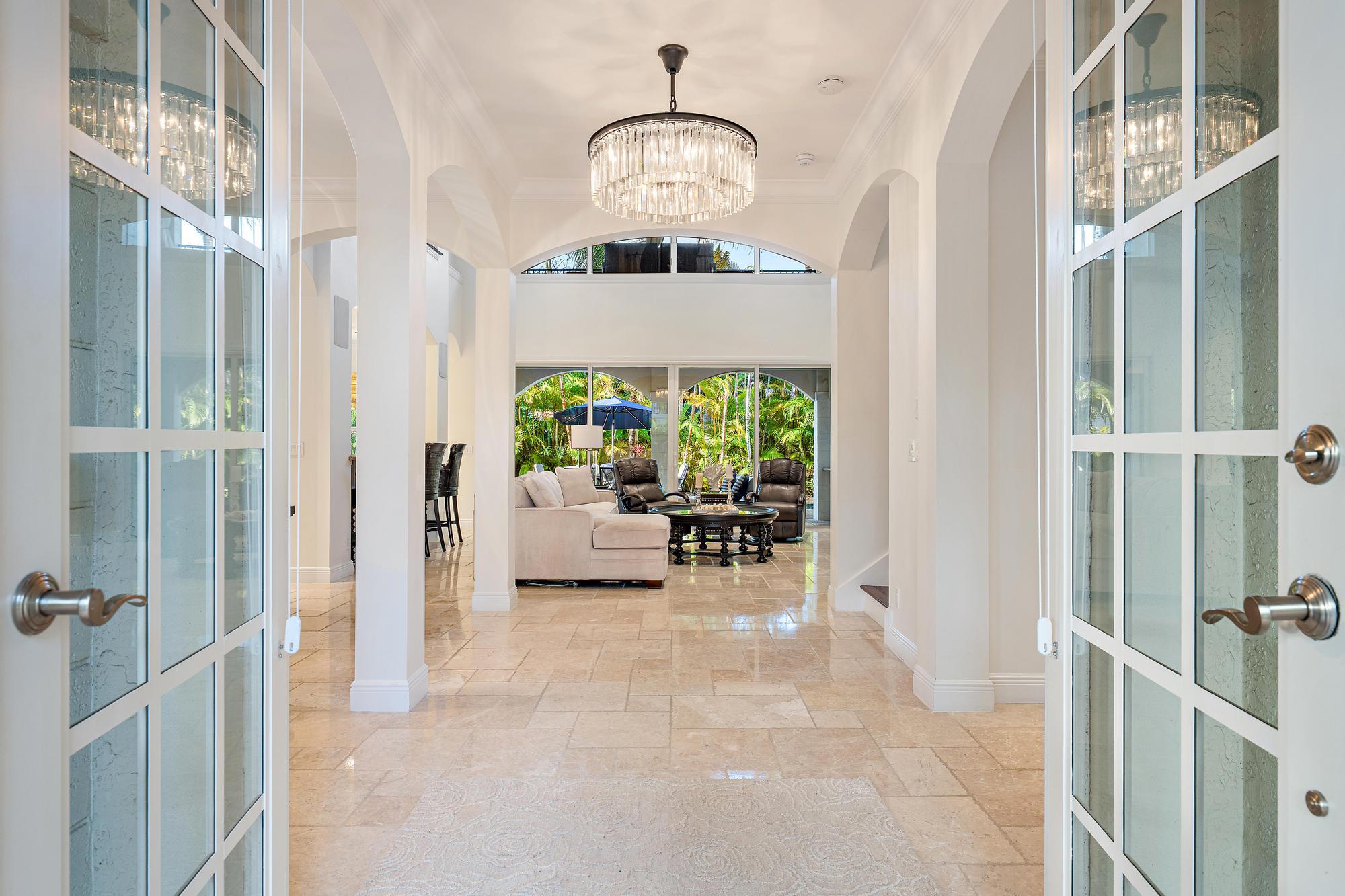 107 Nativa Circle