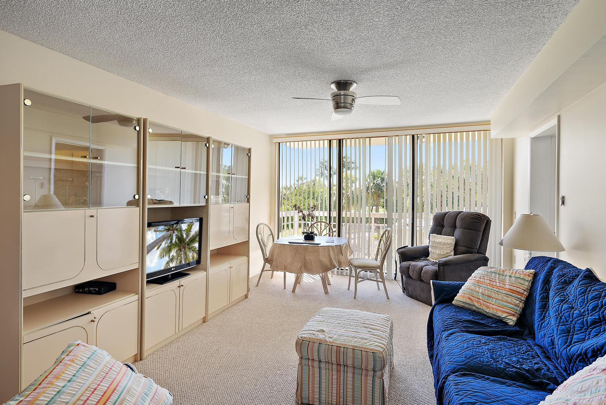 2761 Village Boulevard 303 | West Palm Beach, Florida