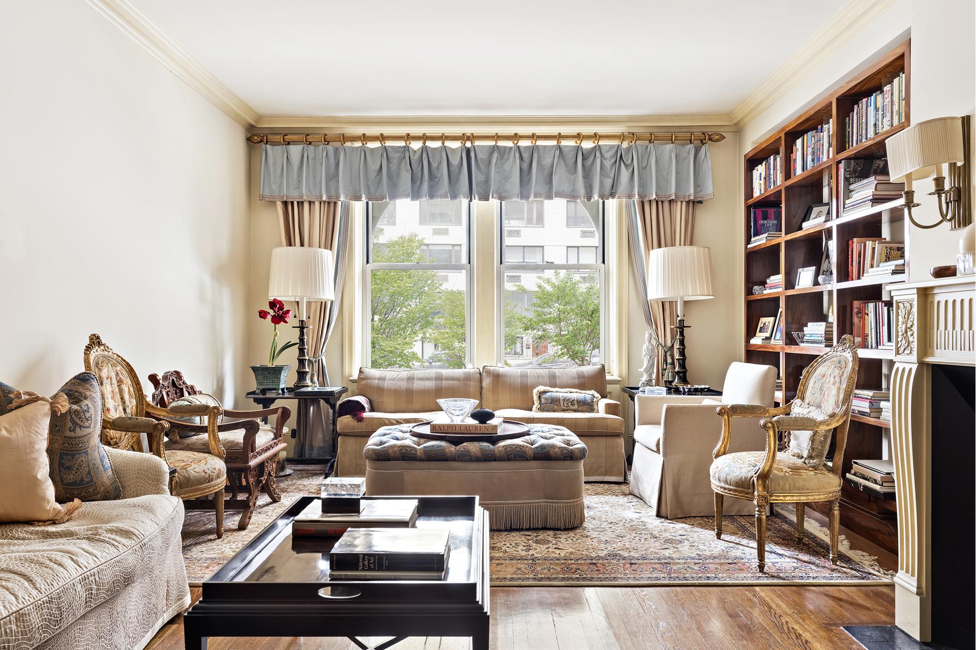 925 PARK Avenue 2A