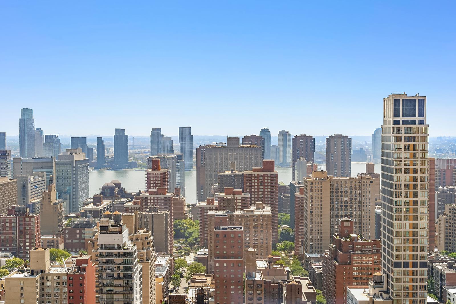 400 PARK Avenue S 35B