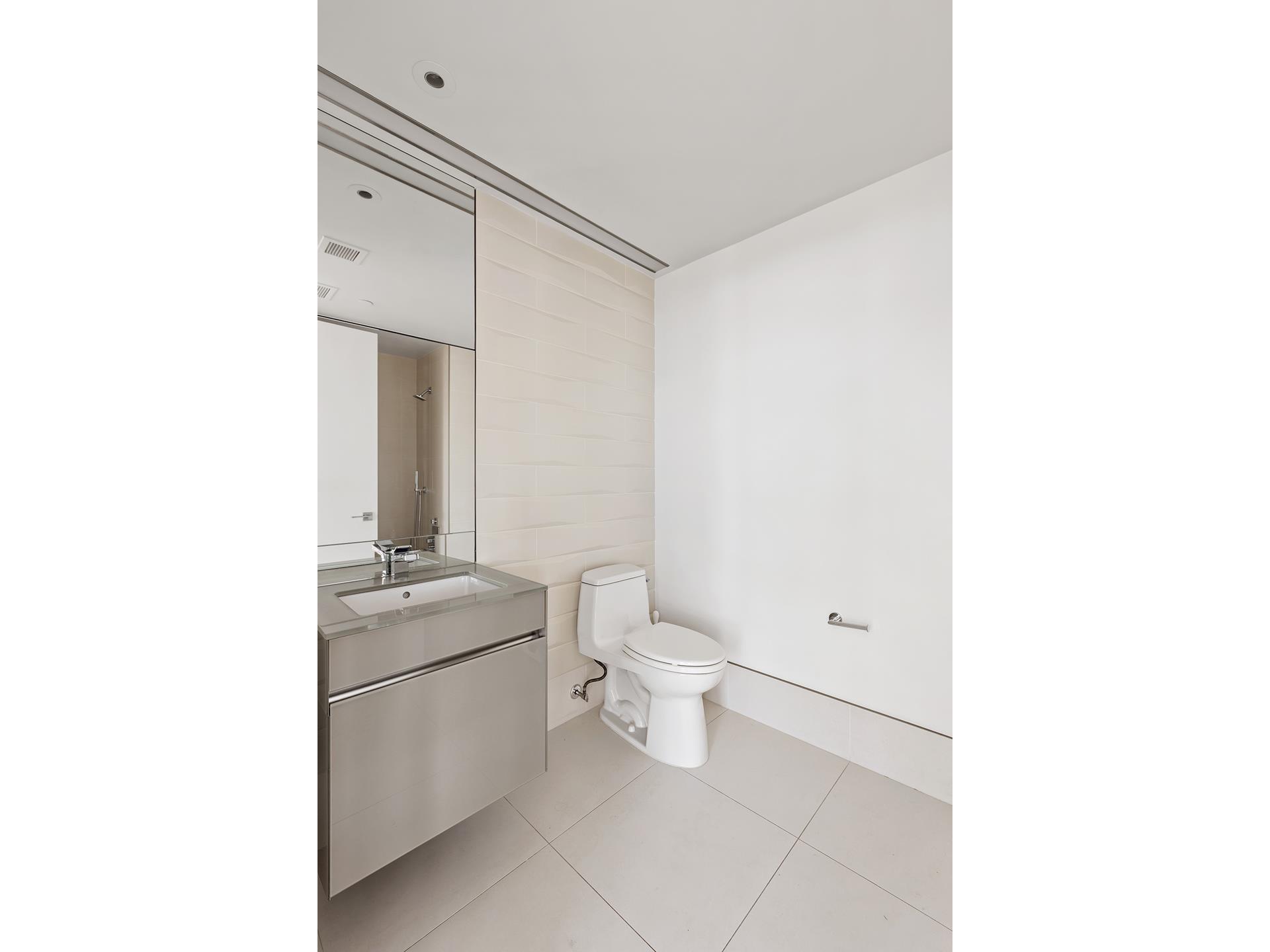 400 PARK Avenue S 35B