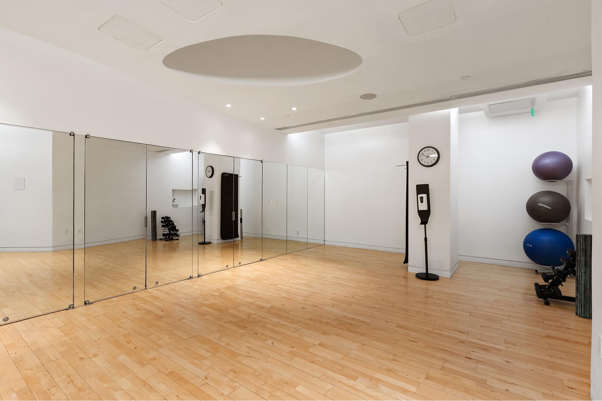 400 PARK Avenue S 35B