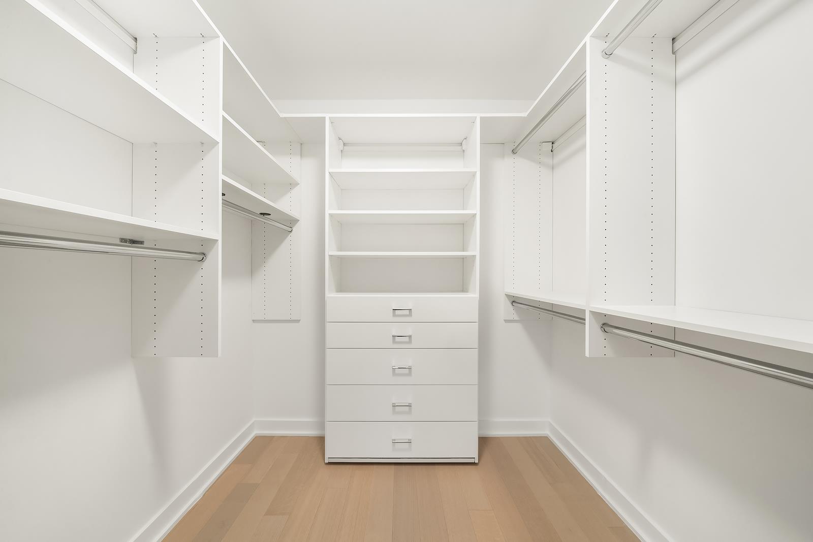 400 PARK Avenue S 35B