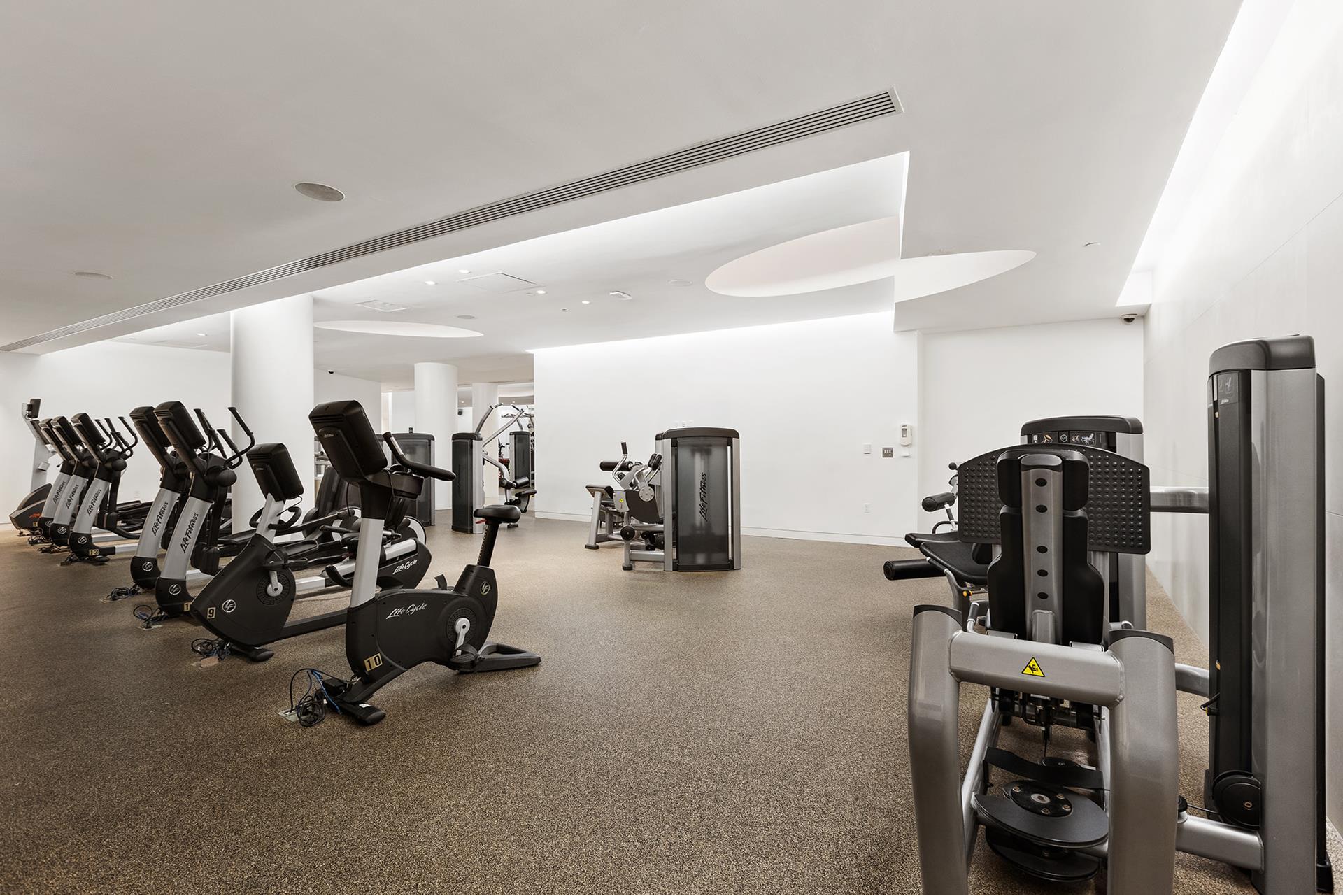 400 PARK Avenue S 35B