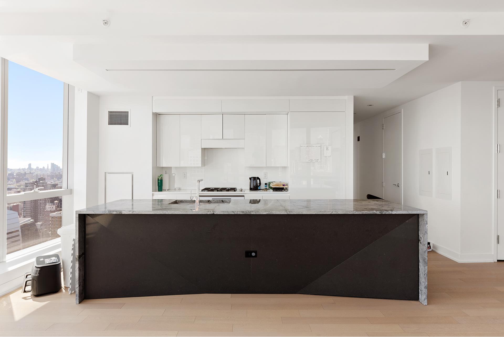400 PARK Avenue S 35B