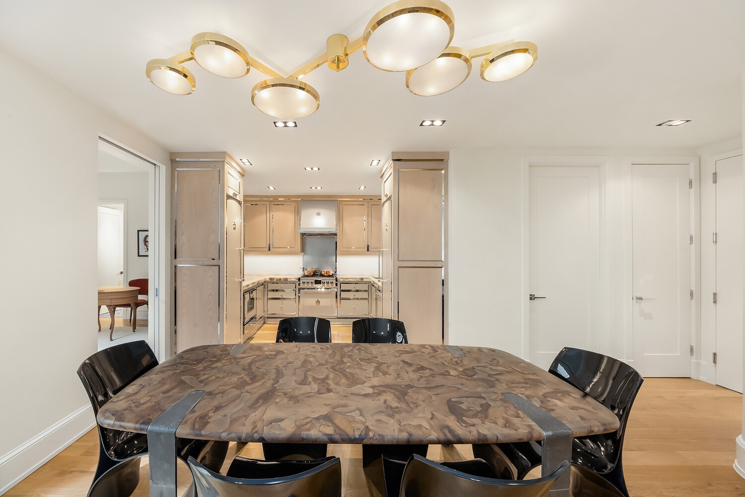 260 PARK Avenue S 9I