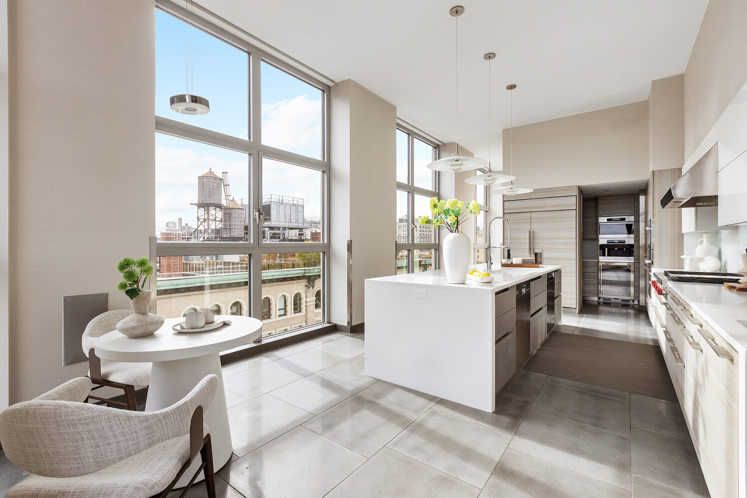 240 PARK Avenue S PH17