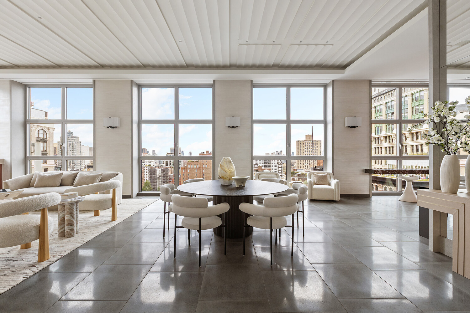 240 PARK Avenue S PH17