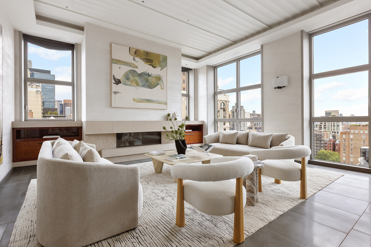 240 PARK Avenue S PH17