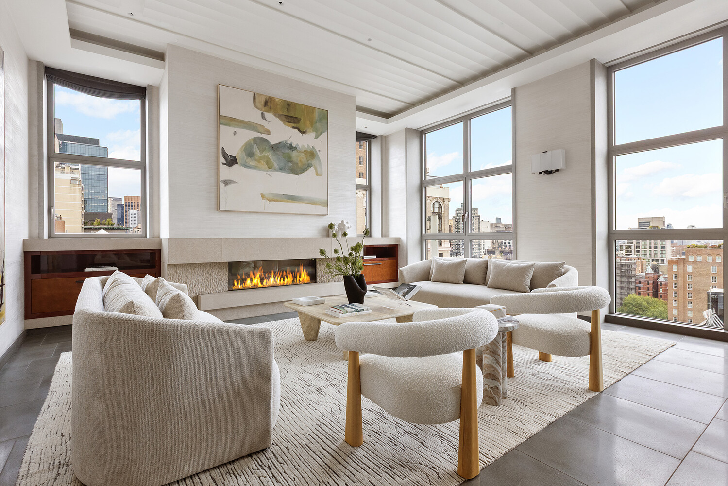 240 PARK Avenue S PH17