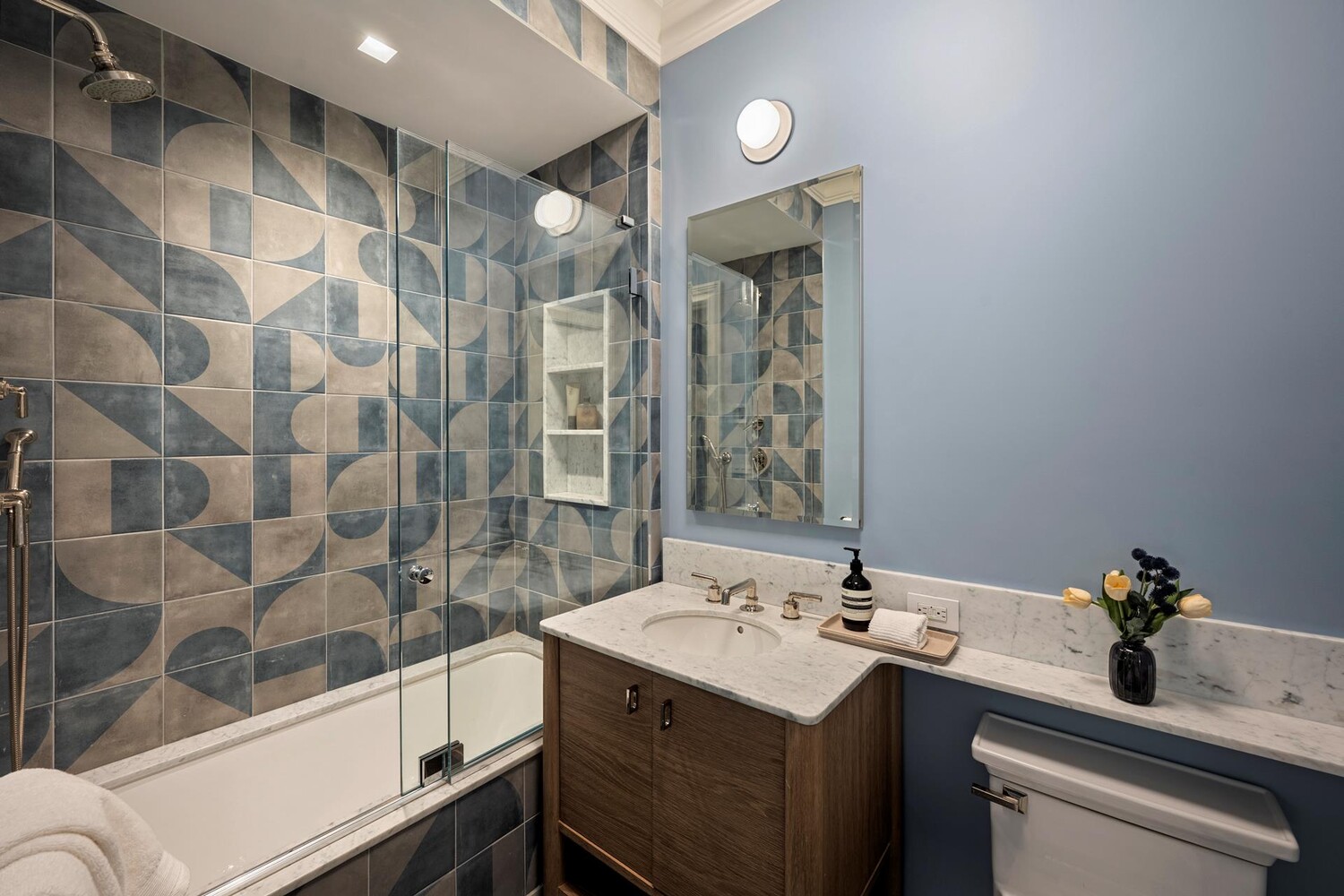 390 W END Avenue 2ABC