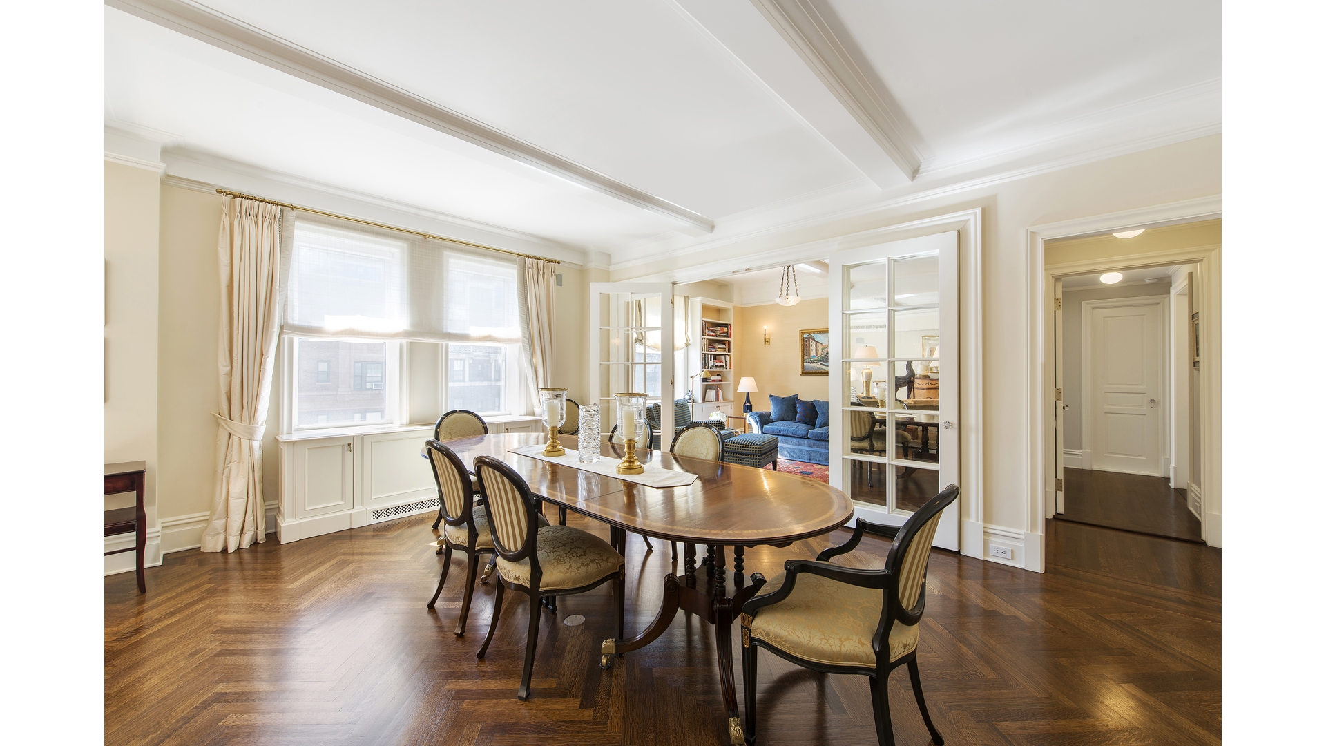 595 W END Avenue 14