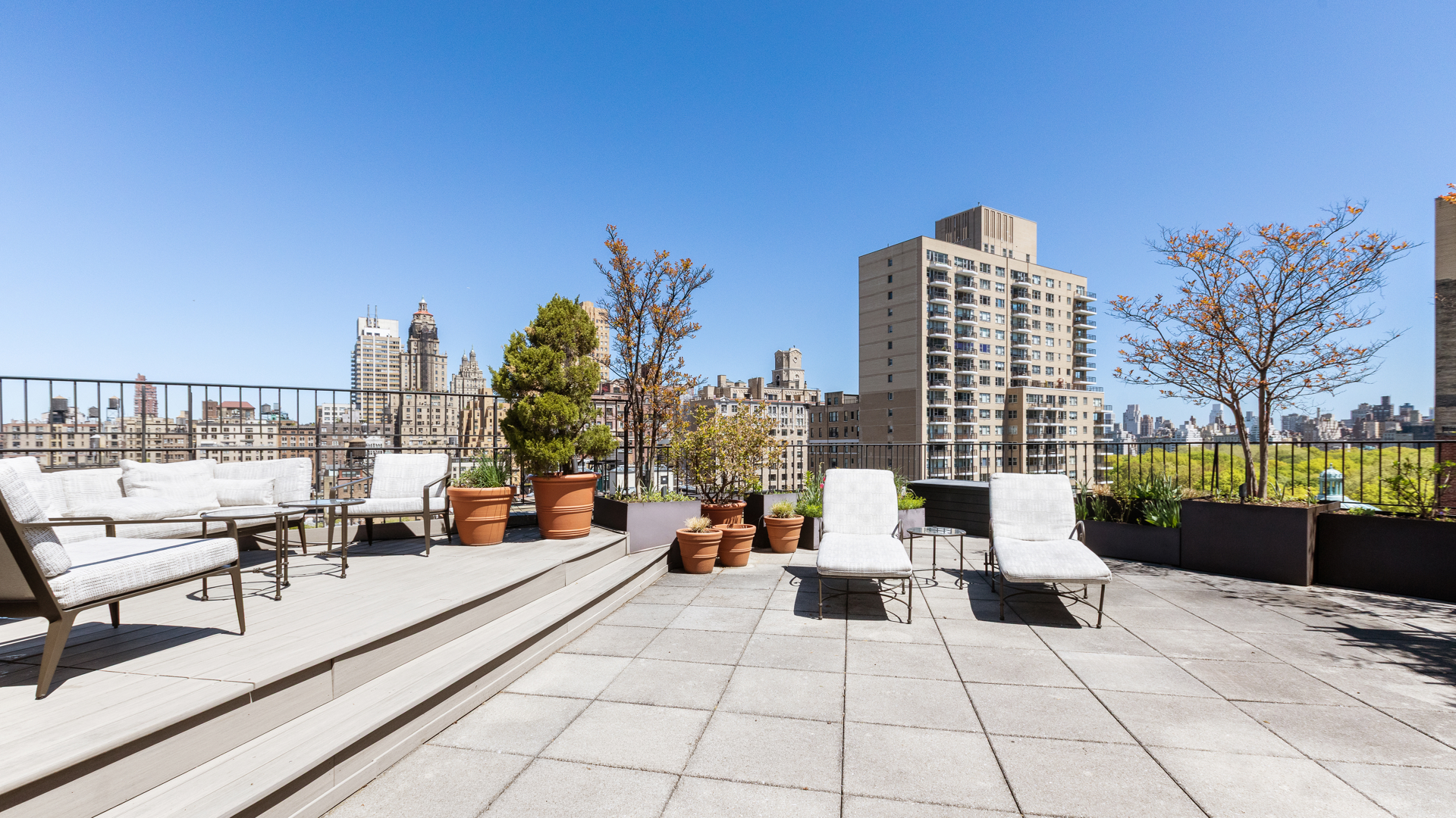 27 W 67TH Street 8REW