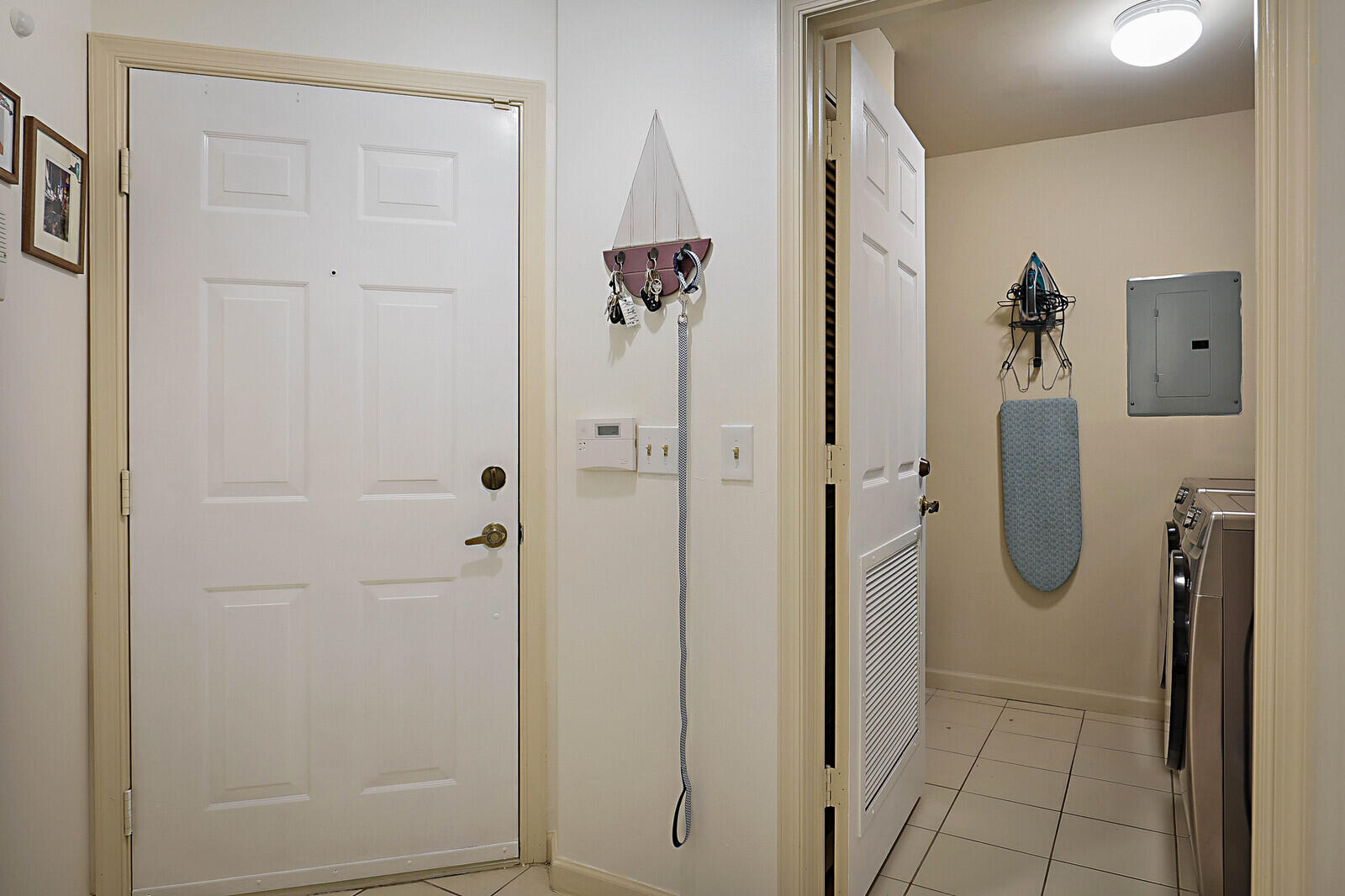 5800 Coach House Circle Unit: A