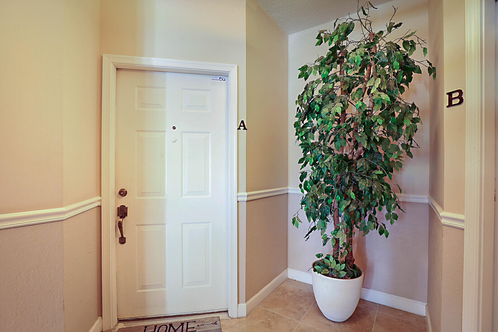 5800 Coach House Circle Unit: A