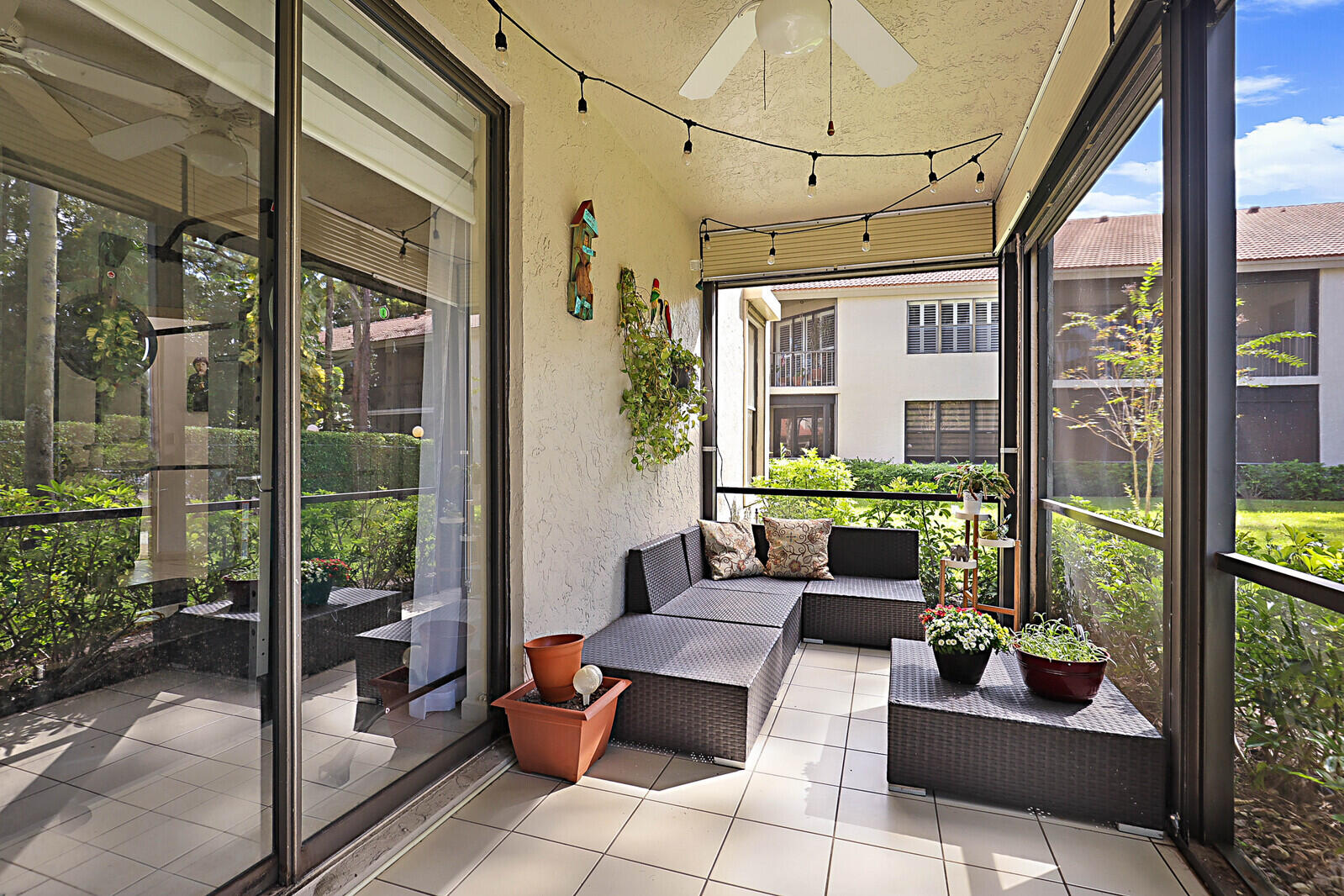 5800 Coach House Circle Unit: A