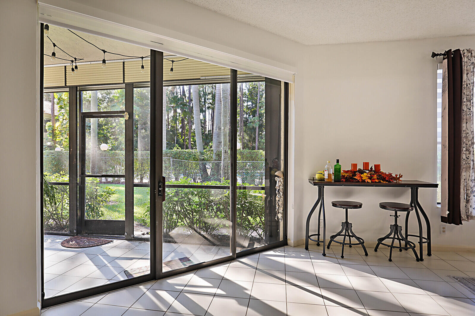 5800 Coach House Circle Unit: A