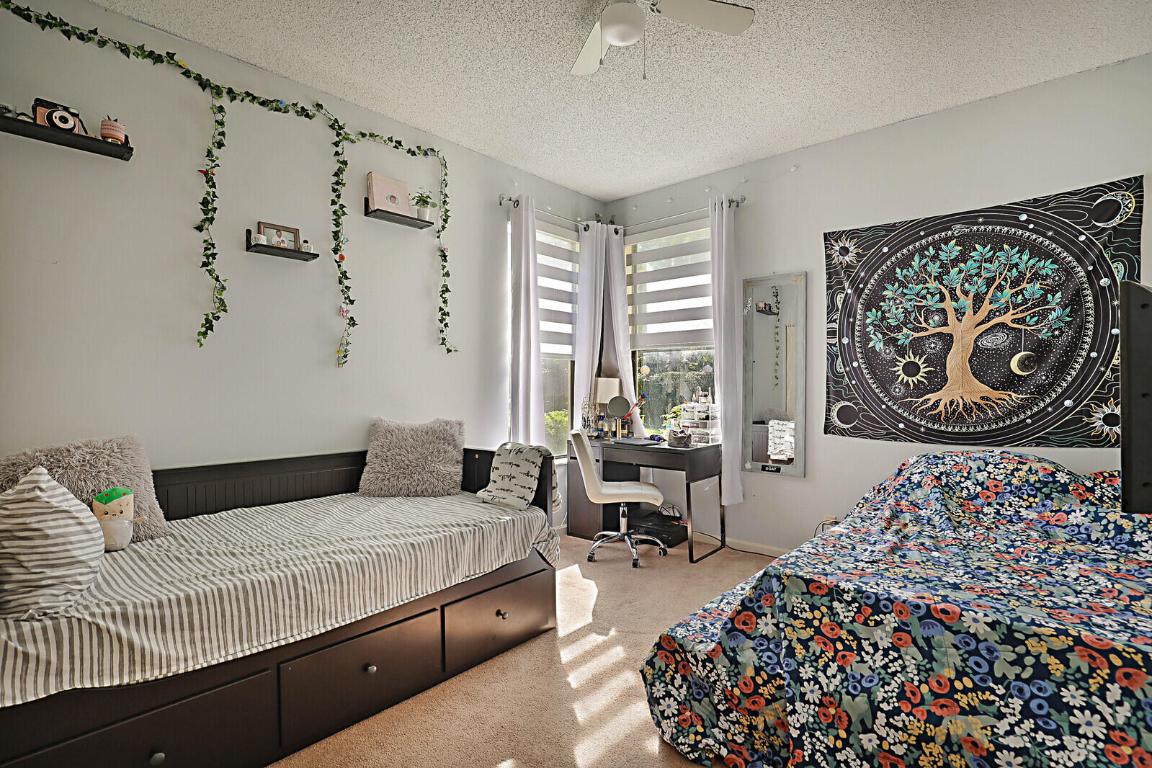 5800 Coach House Circle Unit: A